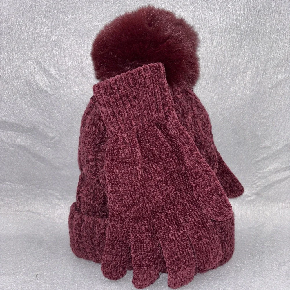 Tahari pom knit